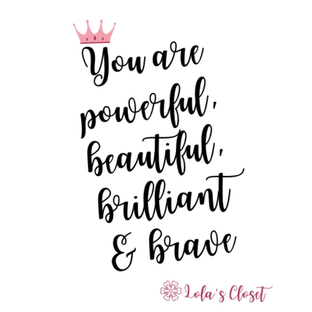 High-End & Mid-Range Consignment Shopping - Picture 4 of 5